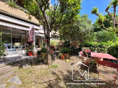 Appartement - 100 m² - 3 pièces