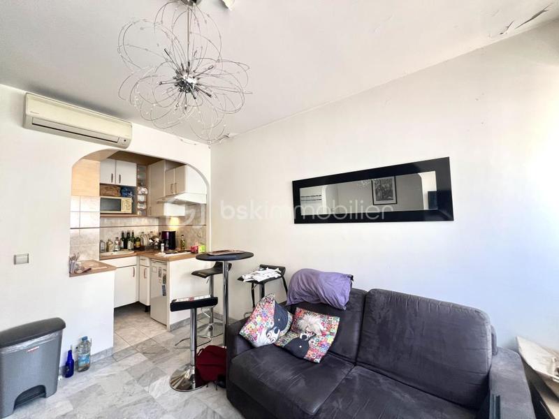 Studio - 26 m² - 1 pièce