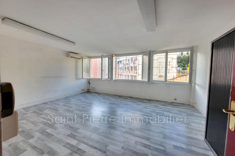 Appartement - 125 m² - 5 pièces