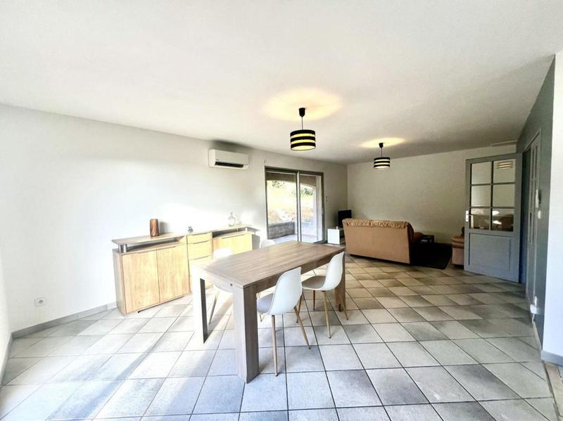 Villa - 95 m² - 4 pièces