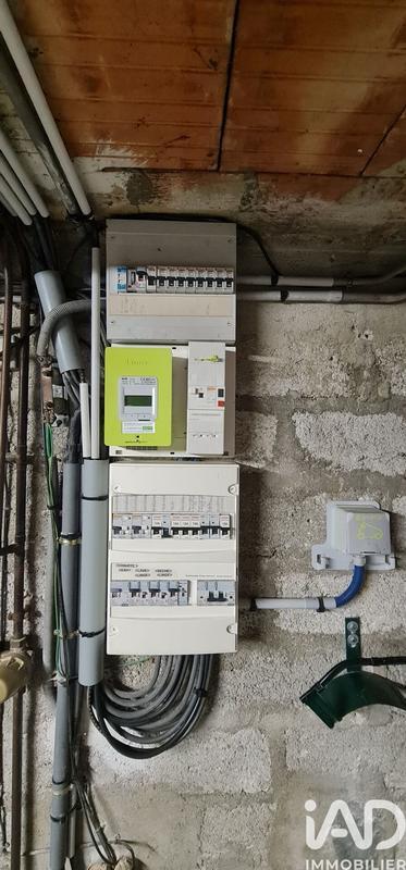 Maison - 212 m² - 5 pièces