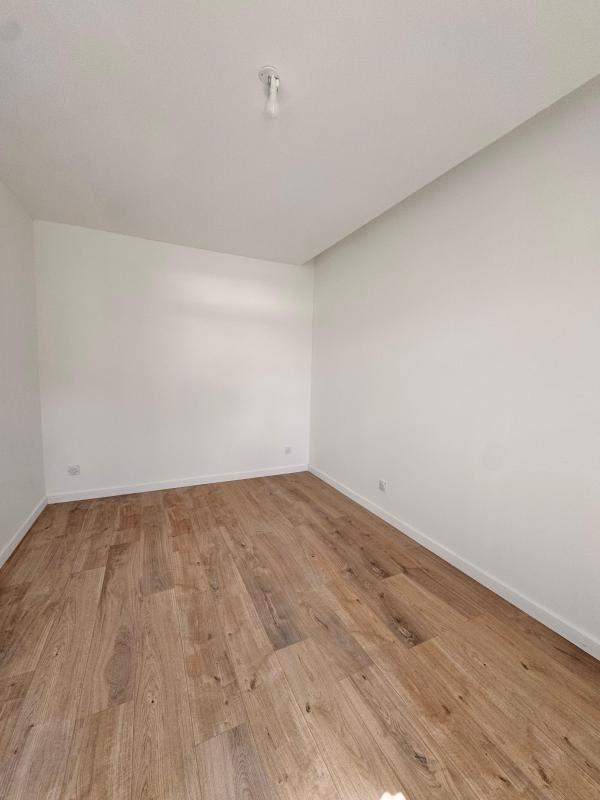 Maison - 138 m² - 4 pièces