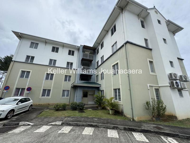 Appartement - 92 m² - 3 pièces