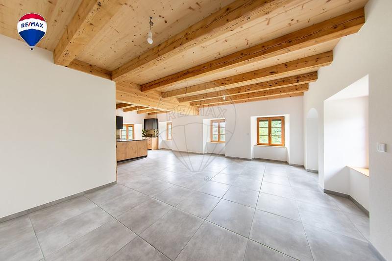 Immeuble - 477 m² - 15 pièces