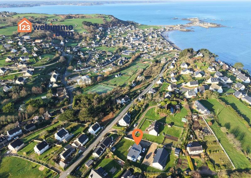 Maison - 90 m² - 5 pièces