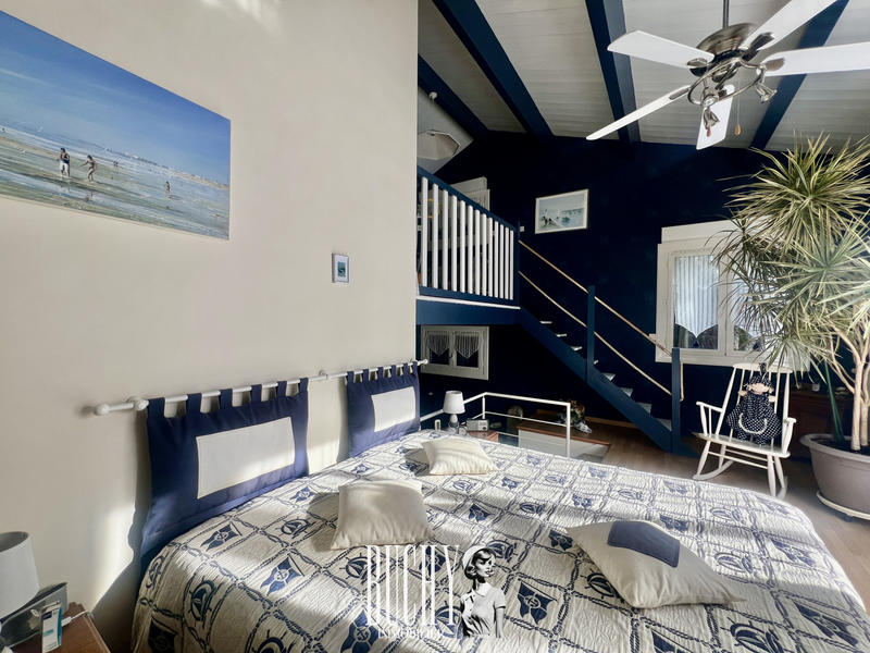 Maison - 168 m² - 5 pièces