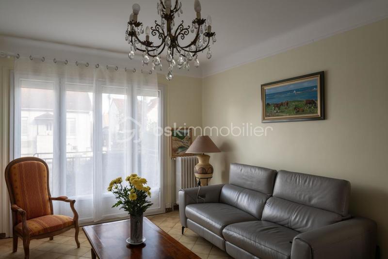 Maison traditionnelle - 120 m² - 5 pièces