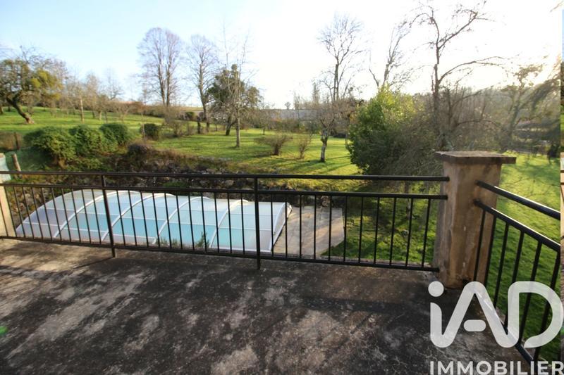 Ferme - 452 m² - 16 pièces