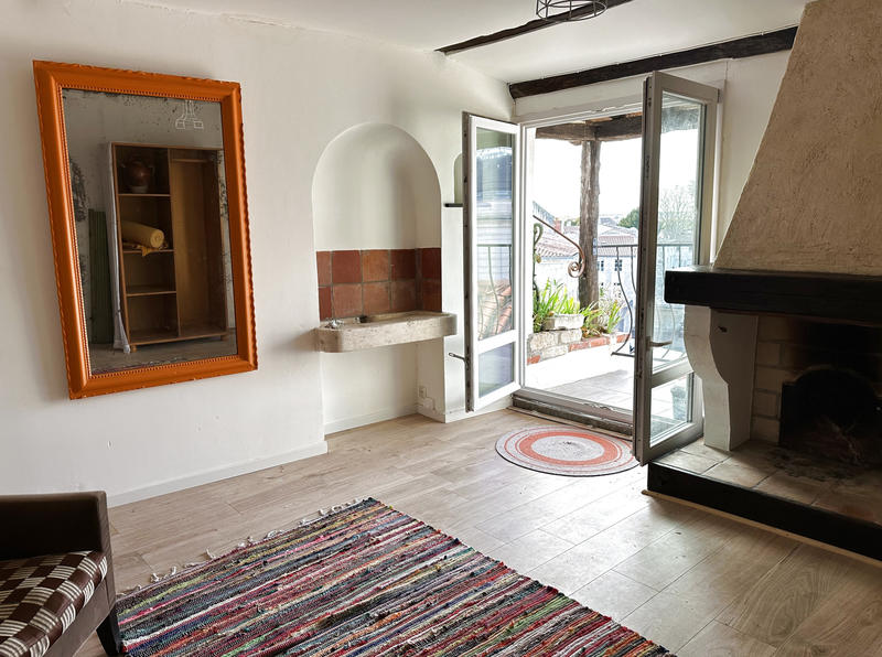 Maison - 223 m² - 9 pièces