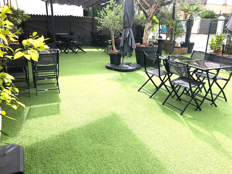 Magasins - 200 m² - 3 pièces