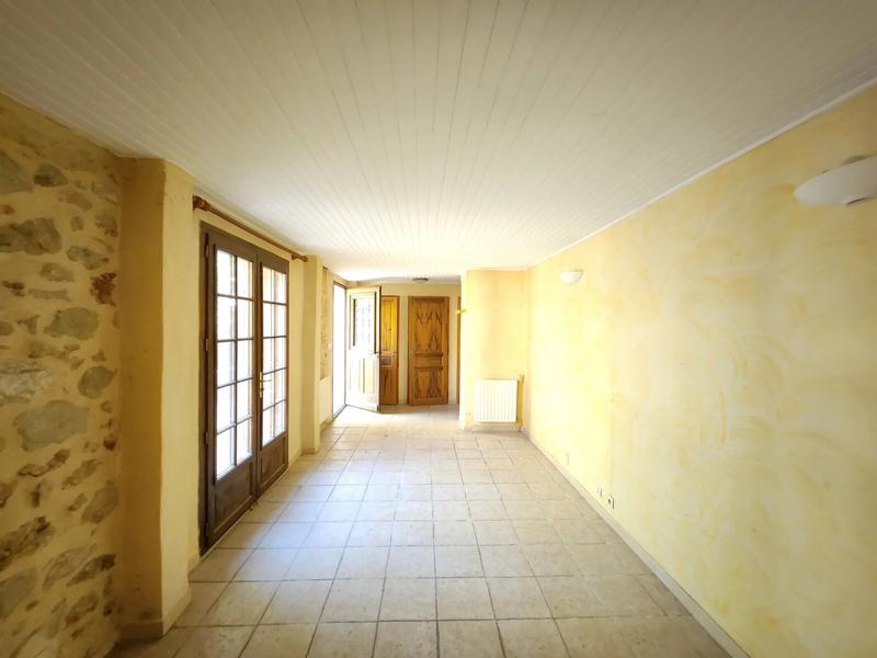 Maison - 247 m² - 9 pièces