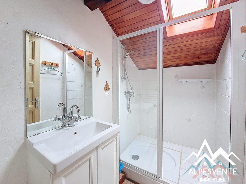 Maison - 117 m² - 7 pièces