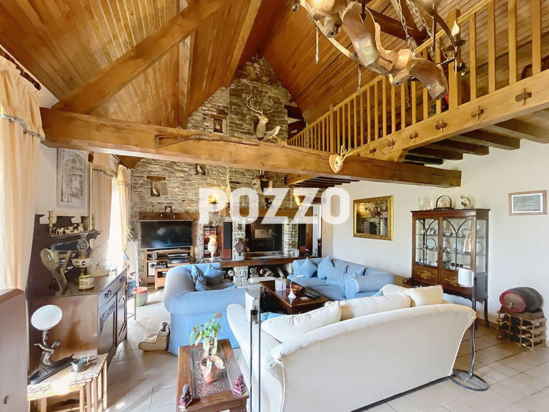 Maison - 190 m² - 8 pièces
