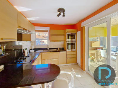 Appartement - 122 m² - 5 pièces