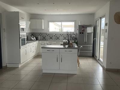 Maison - 125 m² - 4 pièces