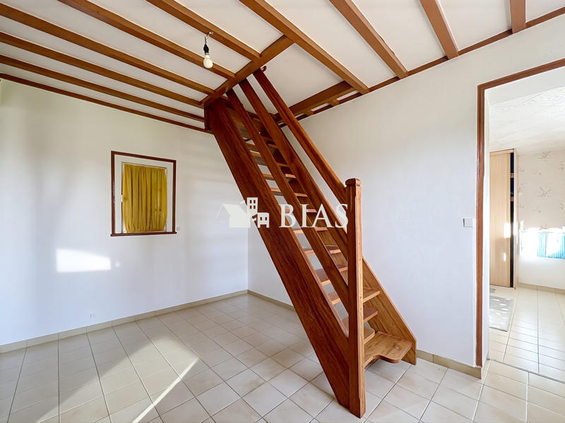 Maison - 100 m² - 5 pièces