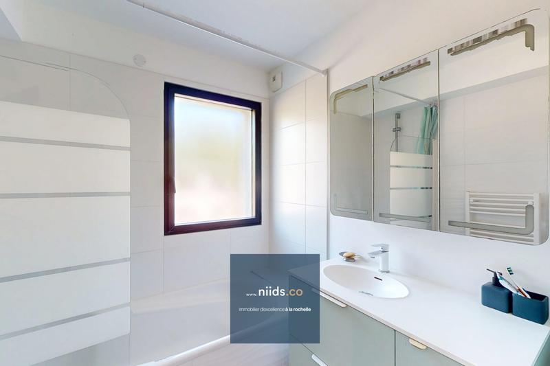 Appartement - 70 m² - 3 pièces