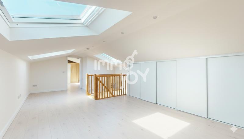 Maison - 159 m² - 7 pièces