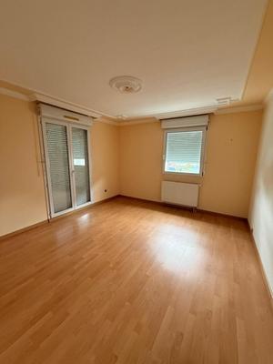 Maison de ville - 150 m² - 5 pièces