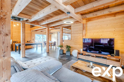 Châlet - 265 m² - 10 pièces
