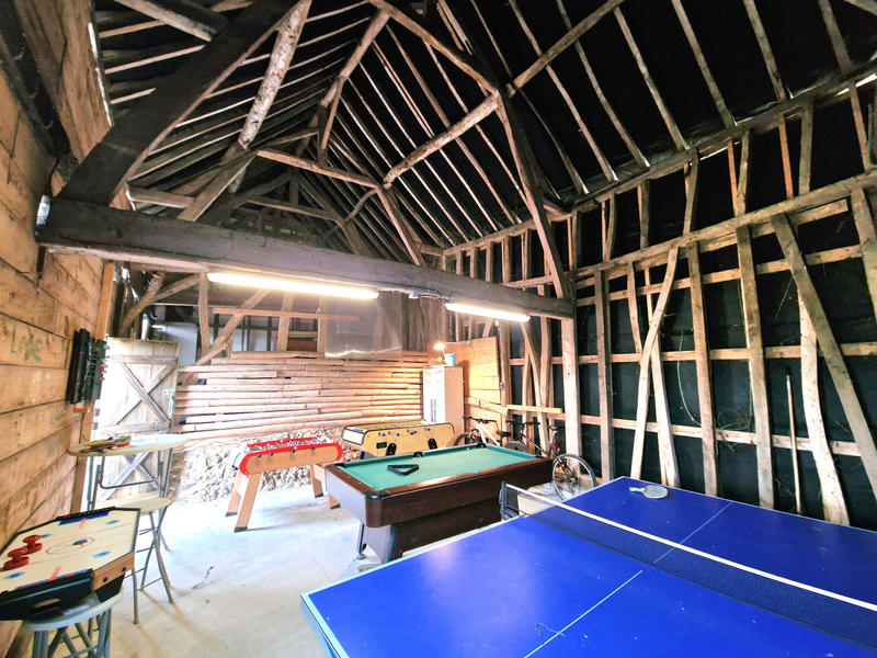 Maison - 196 m² - 8 pièces