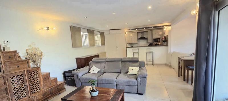 Appartement - 104 m² - 4 pièces