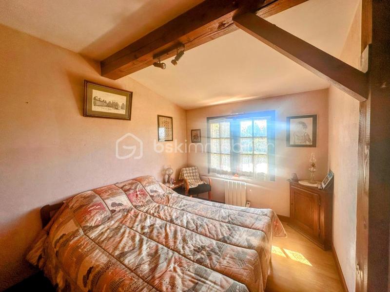 Maison traditionnelle - 148 m² - 8 pièces