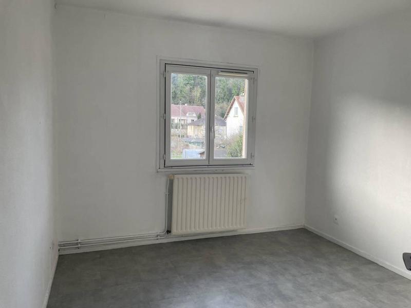 Maison jumelée - 95 m² - 5 pièces