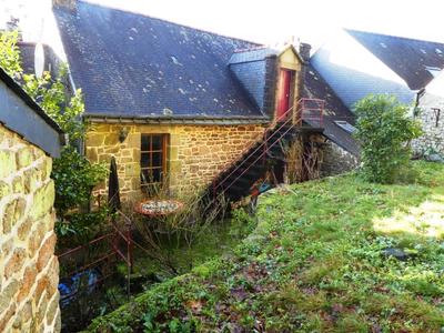 Maison en pierre - 185 m² - 7 pièces