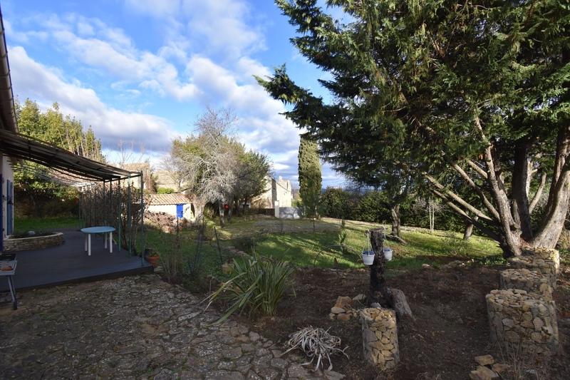 Maison - 200 m² - 7 pièces