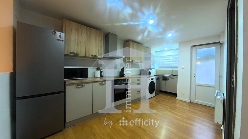 Maison - 76 m² - 3 pièces