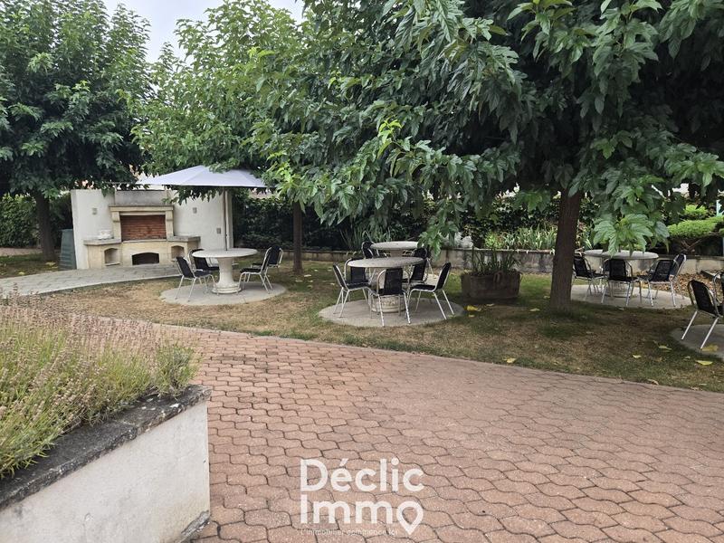 Immeuble de bureaux - 527 m²