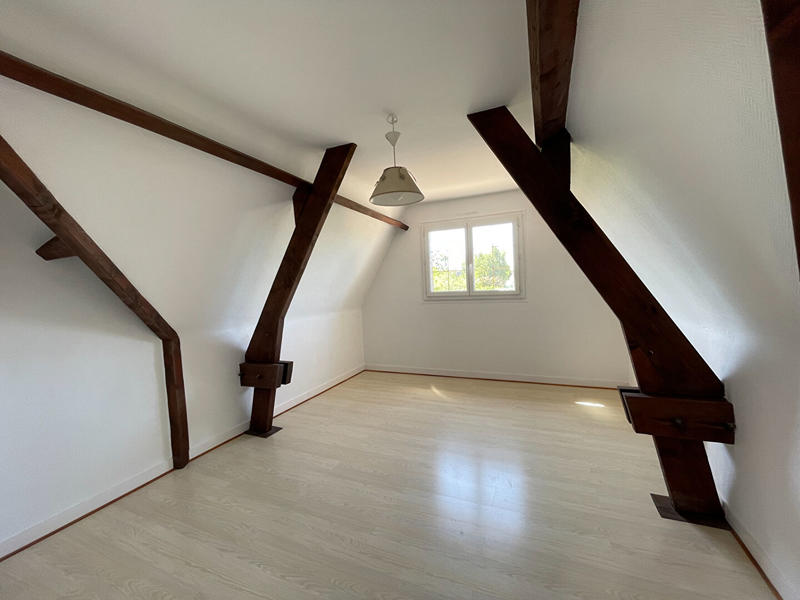 Maison - 178 m² - 7 pièces