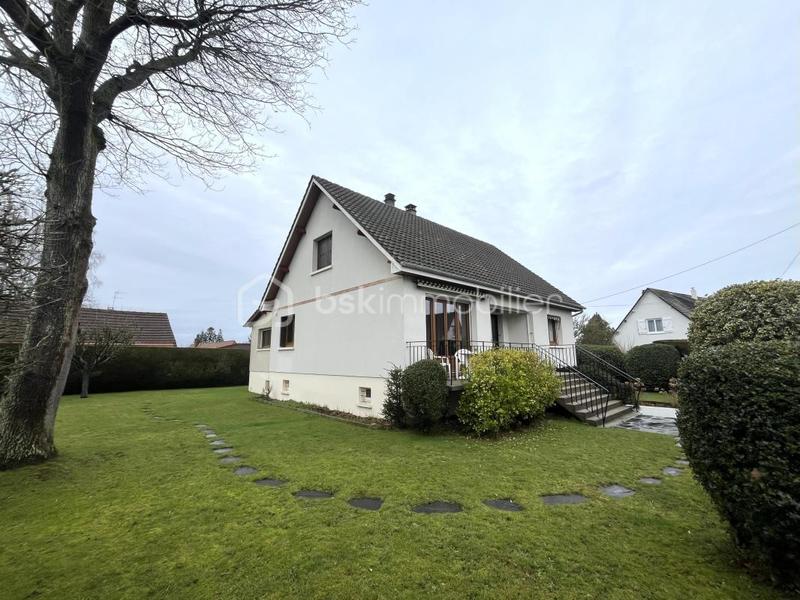 Maison - 136 m² - 6 pièces