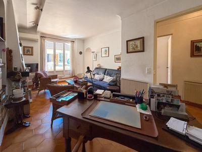 Appartement - 112 m² - 4 pièces