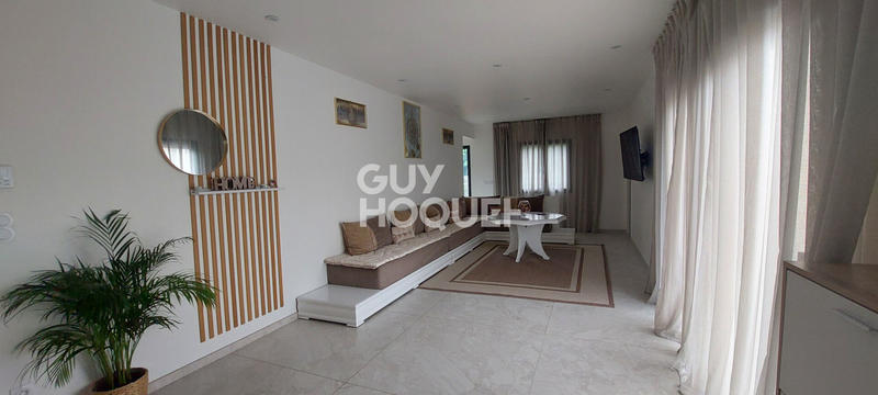 Maison - 135 m² - 6 pièces