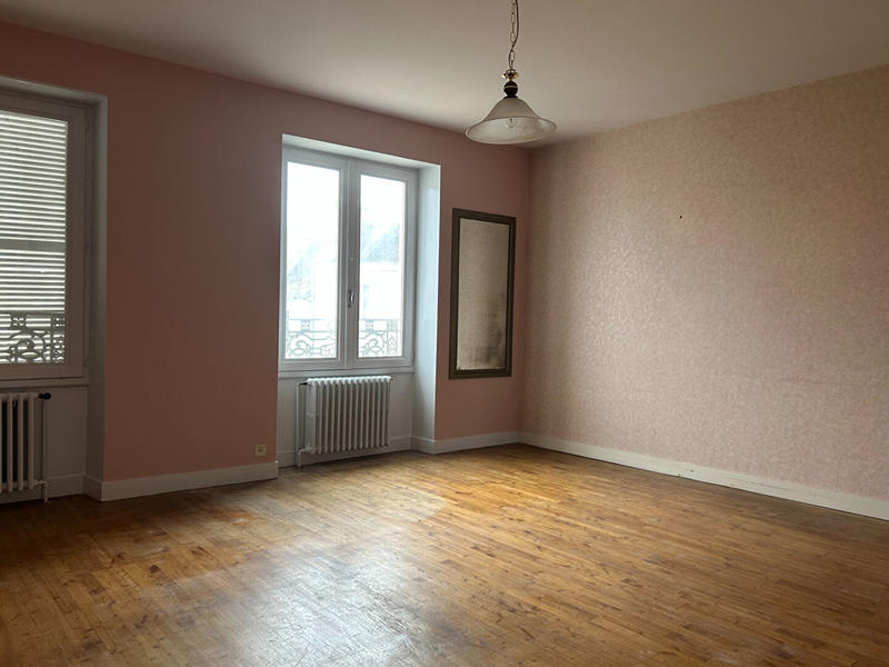 Immeuble - 8 pièces