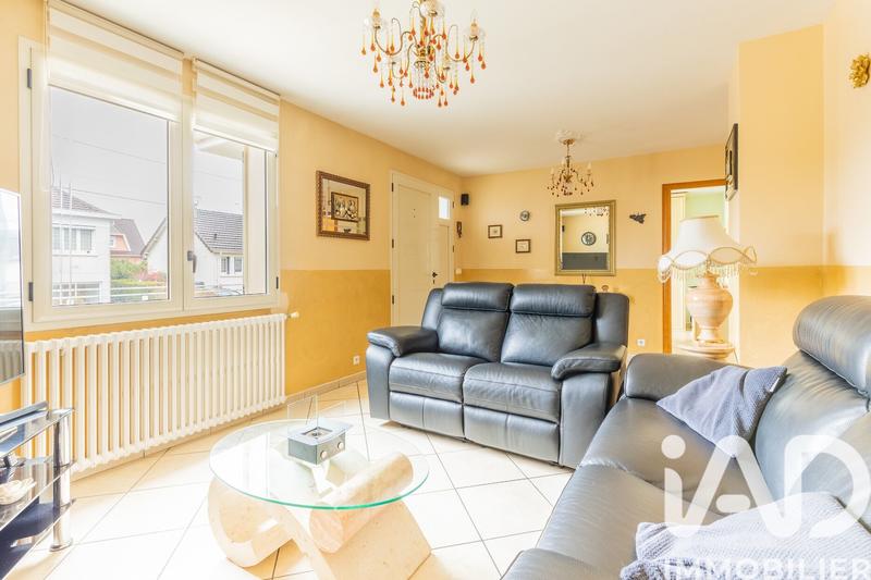 Maison - 136 m² - 6 pièces