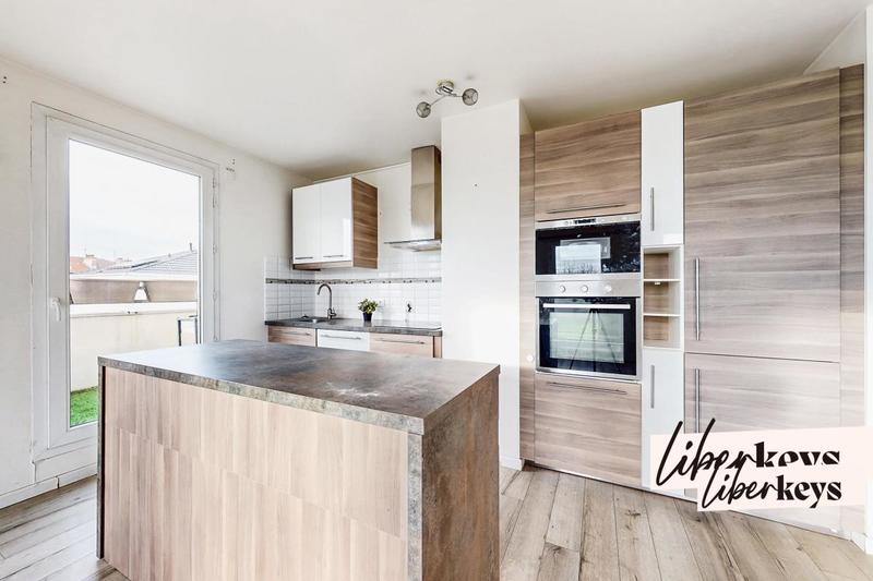 Appartement - 83 m² - 4 pièces