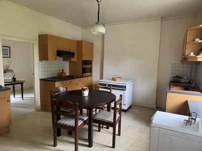 Maison - 122 m² - 6 pièces