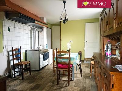 Maison - 86 m² - 4 pièces