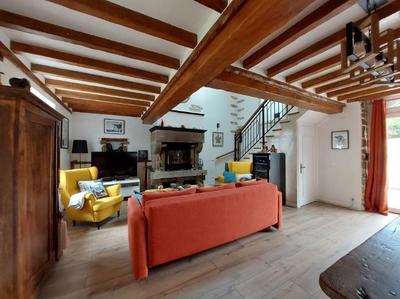 Maison - 102 m² - 4 pièces