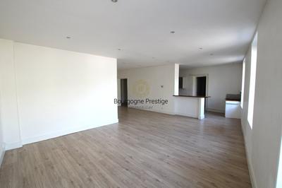 Immeuble - 162 m² - 6 pièces