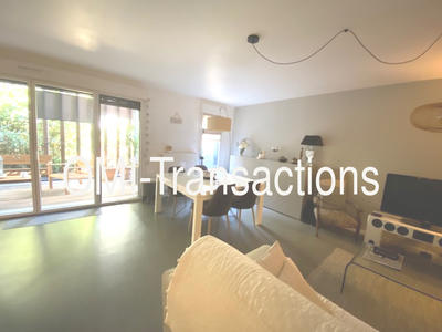 Appartement - 82 m² - 4 pièces