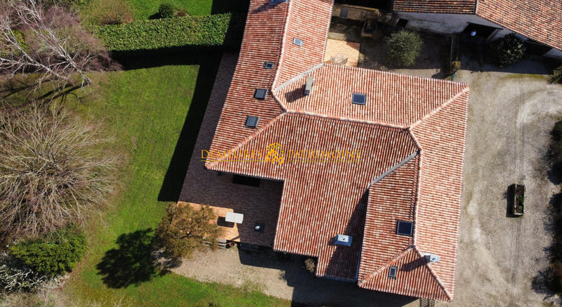 Ferme - 418 m² - 6 pièces