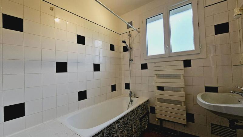 Maison - 60 m² - 3 pièces