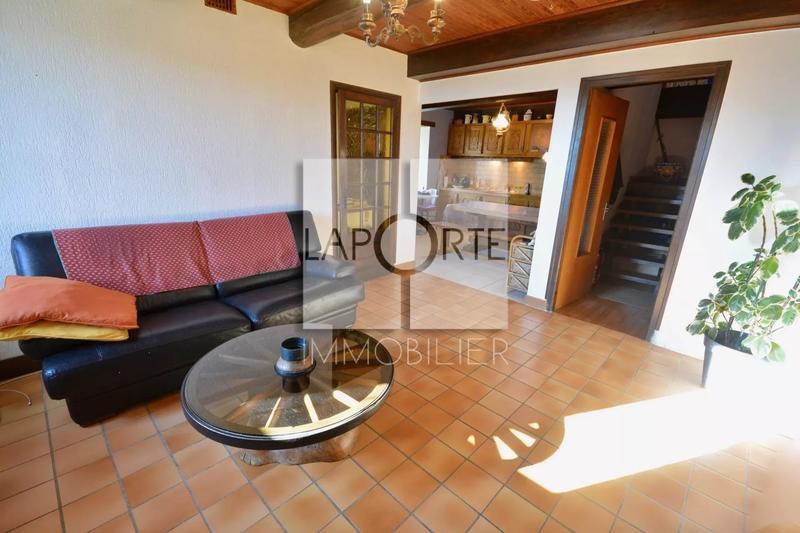 Château - 150 m² - 5 pièces