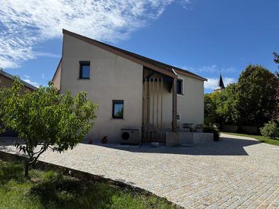 Maison - 190 m² - 7 pièces