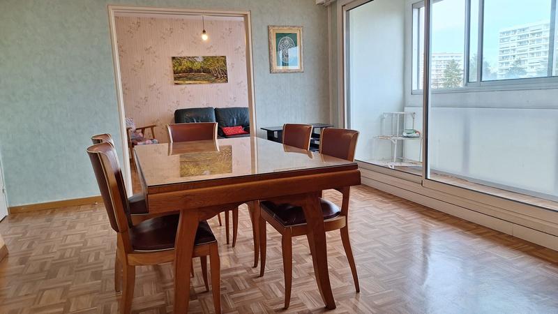 Appartement - 88 m² - 4 pièces