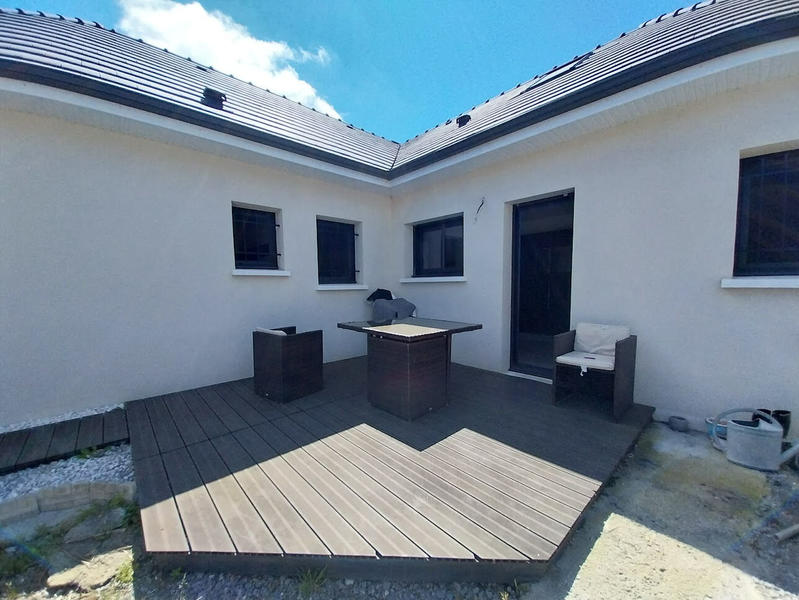 Maison - 140 m² - 5 pièces